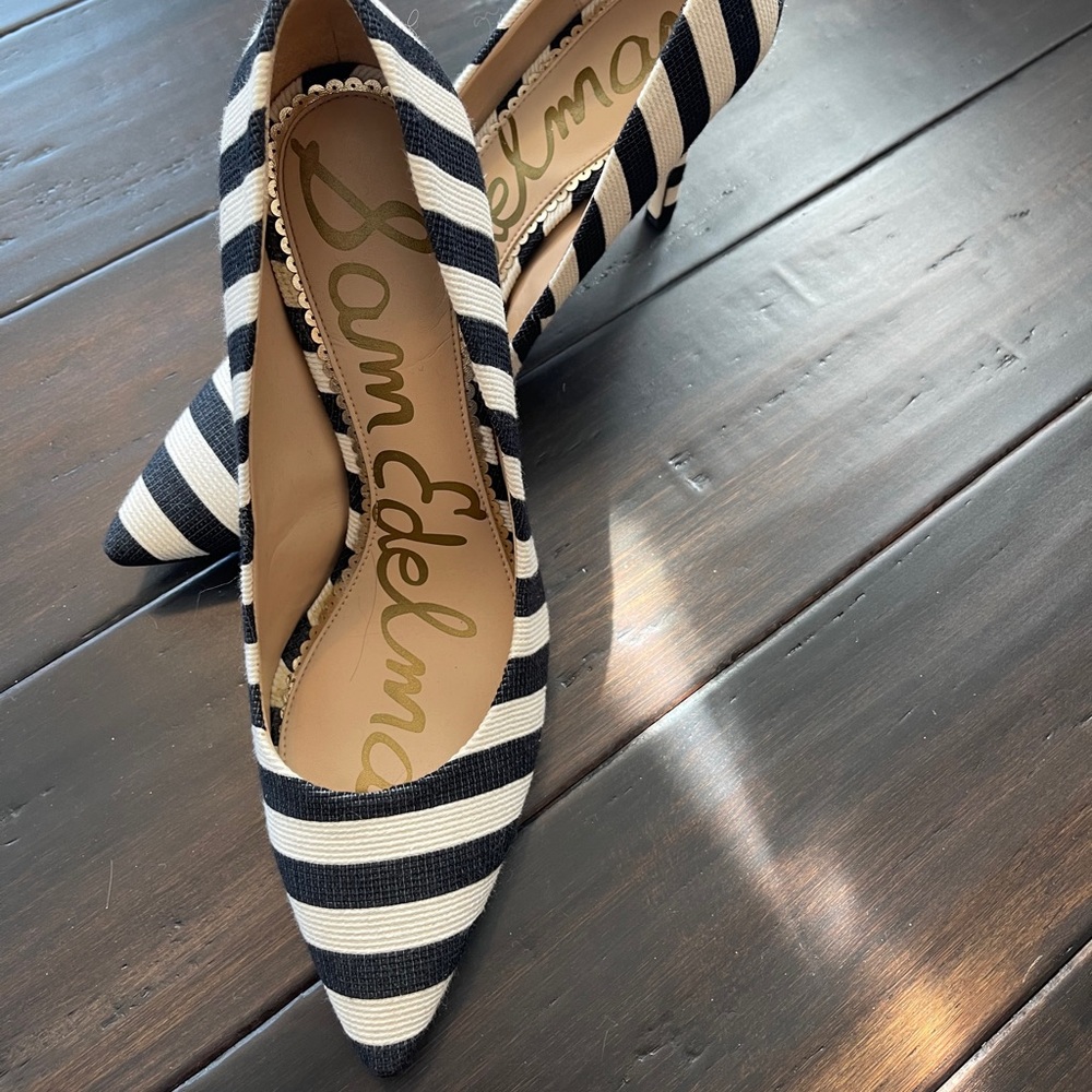 Sam Edelman Linen 3 in heels